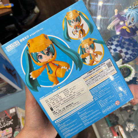 Hatsune Miku Nendoroid 1439 Kigurumi Agumon ver.