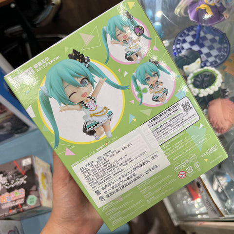 Hatsune Miku Nendoroid 1639 Stage SEKAI ver.