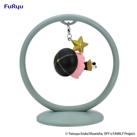 SPY × FAMILY FuRyu Trapeze Figure Anya