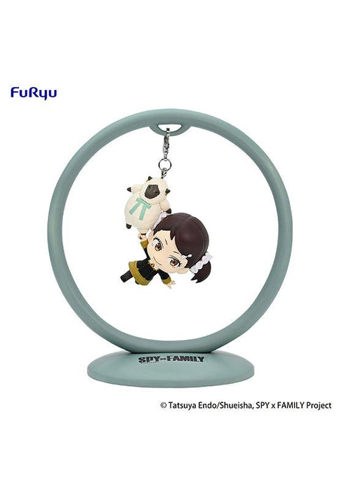 SPY × FAMILY FuRyu Trapeze Figure Becky