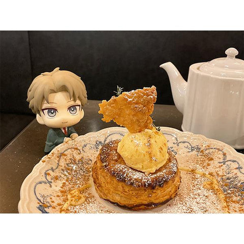 SPY × FAMILY MEGAHOUSE Look up Loid Forger (Repeat)