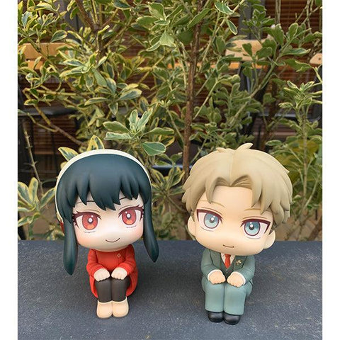 SPY × FAMILY MEGAHOUSE Look up Loid Forger (Repeat)