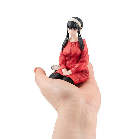 SPY × FAMILY MEGAHOUSE GEM Series Palm size Yor