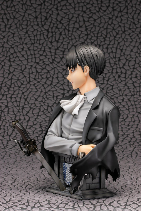 Attack on Titan B-FULL (FOTS JAPAN) Levi Up figure Color ver.