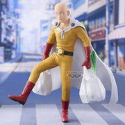 Banpresto One-Punch Man – One Punch Life Saitama Figure