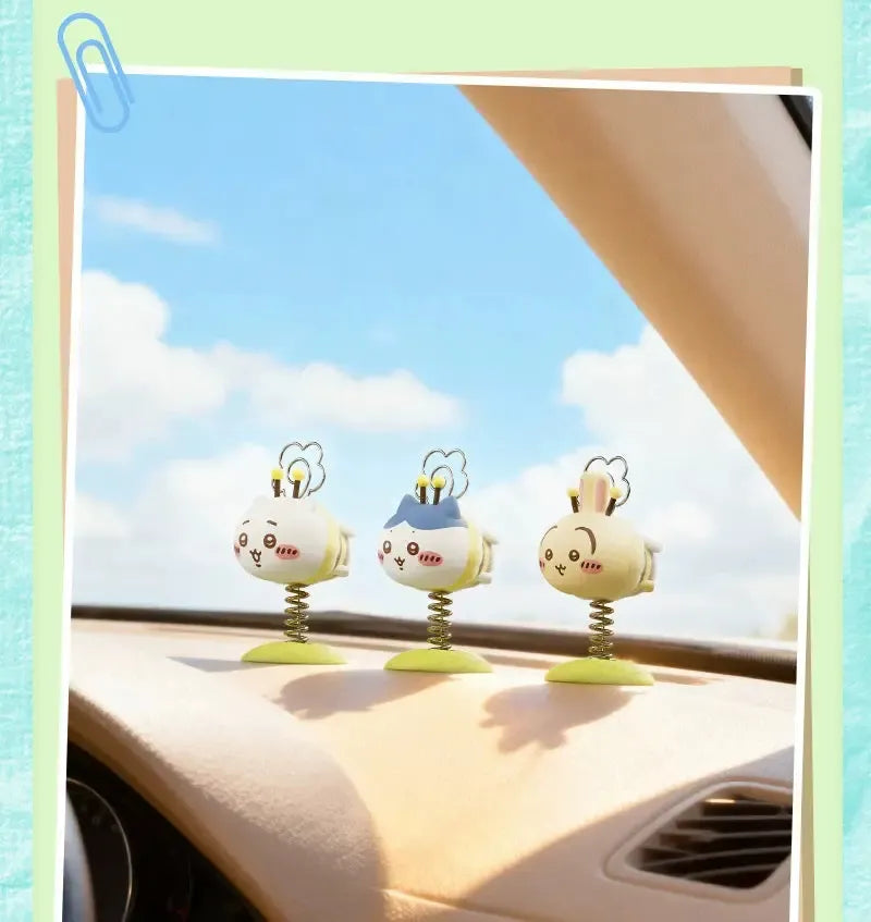 Chiikawa Little Bee Wobble Car & Desktop Figure – Chiikawa