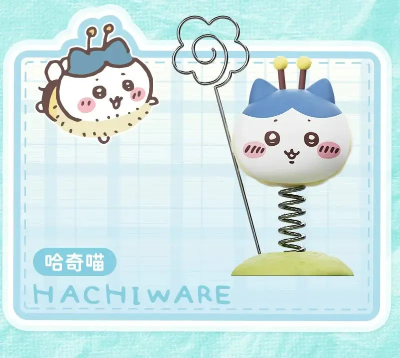 Chiikawa Little Bee Wobble Car & Desktop Figure – Hachiware