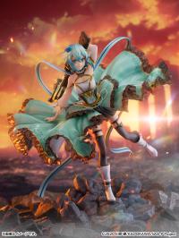 GOOD SMILE COMPANY Sinon -Crystal Dress Ver.-1/7 Scale Figure
