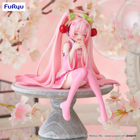 Hatsune Miku FuRyu Noodle Stopper Figure Sakura Miku 2023 Smile ver.