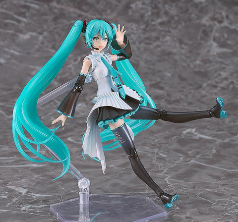 Hatsune Miku Max Factory PLAMATEA Hatsune Miku: Happy 16th Birthday Ver.