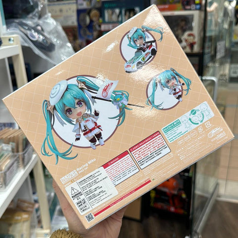 Hatsune Miku Nendoroid 2156 Racing Miku 2023 Ver.