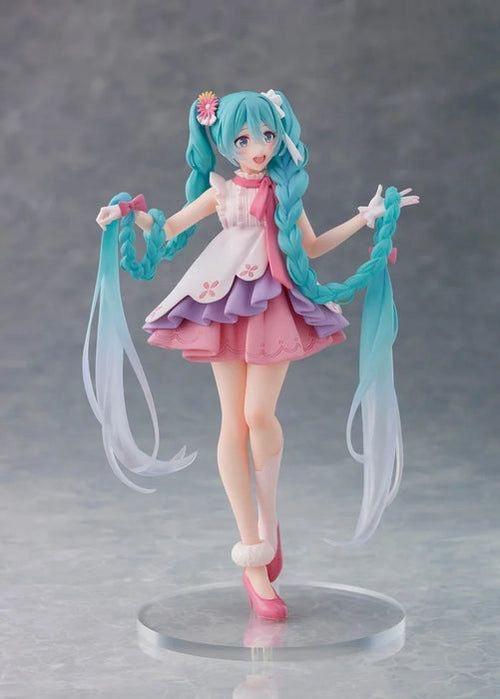 Hatsune Miku Wonderland Figure - Rapunzel