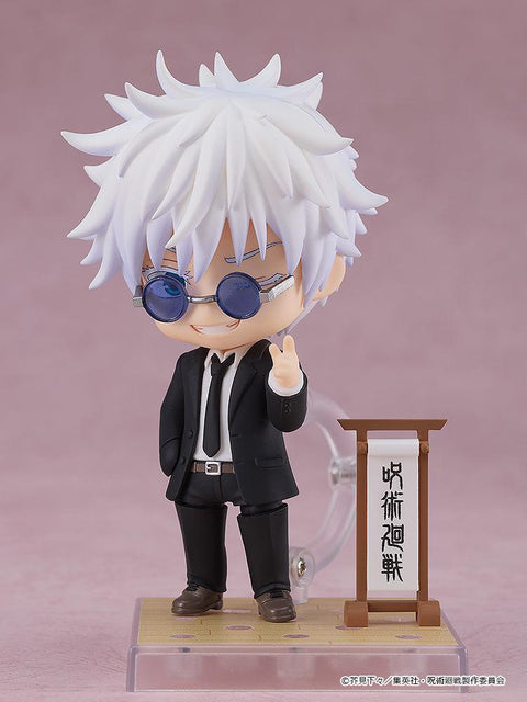 Jujutsu Kaisen Nendoroid 2240 Satoru Gojo: Suit Ver.