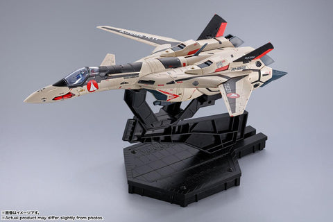 Macross Plus Bandai DX Chogokin YF-19 Excalibur (Isamu Dyson Fighter)(JP)