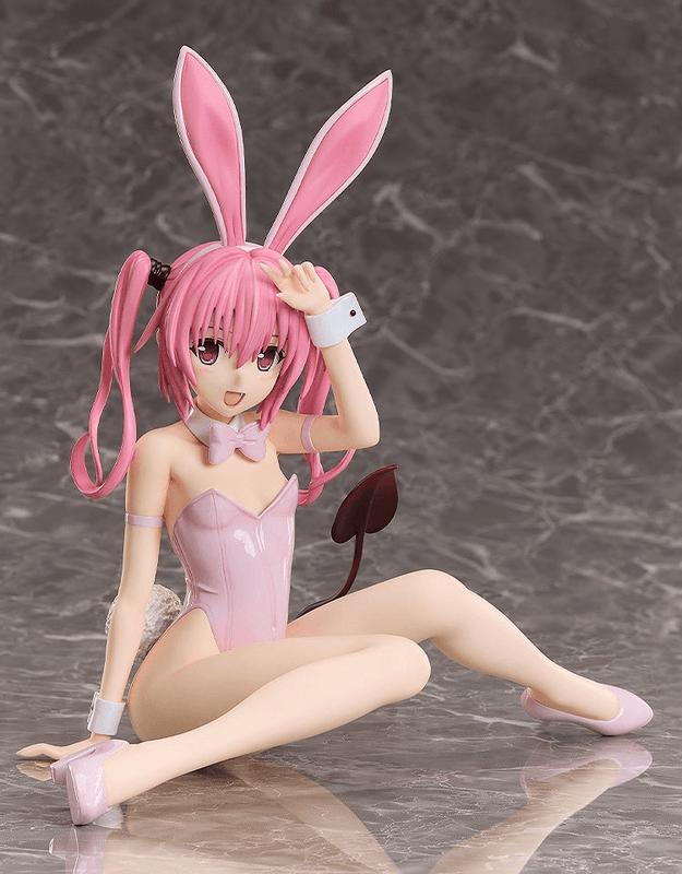 Nana Astar Deviluke: Bare Leg Bunny Ver.