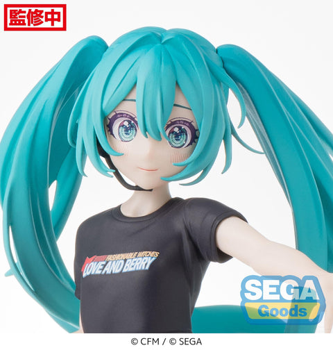 SEGA Desktop~Decorate Collections Hatsune Miku x Love and Berry Dress Up and Dance! Hatsune Miku Berry Costume Ver. [PREORDER with deadline]