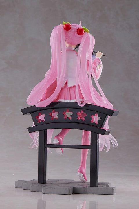 Sakura Miku TAITO AMP+ Figure Sakura Lantern Ver.