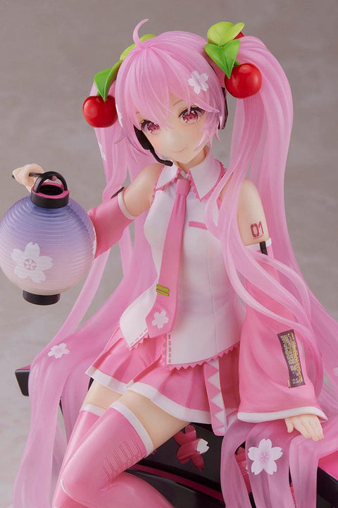 Sakura Miku TAITO AMP+ Figure Sakura Lantern Ver.