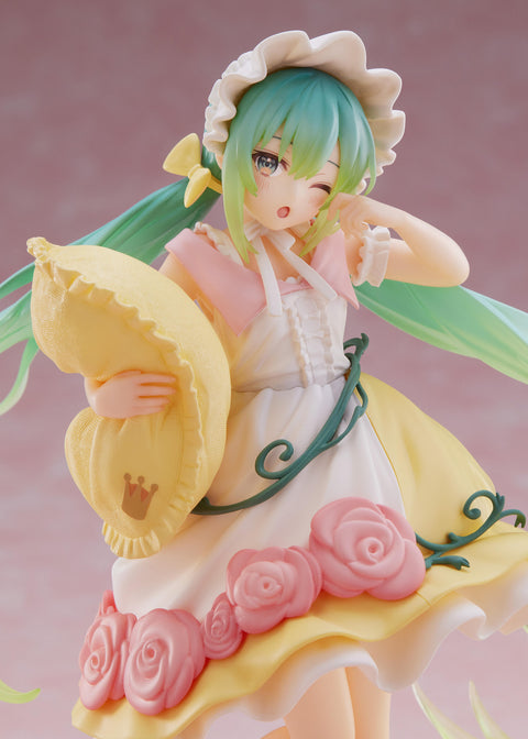TAITO Hatsune Miku Wonderland Figure - Sleeping Beauty [PREORDER with deadline]
