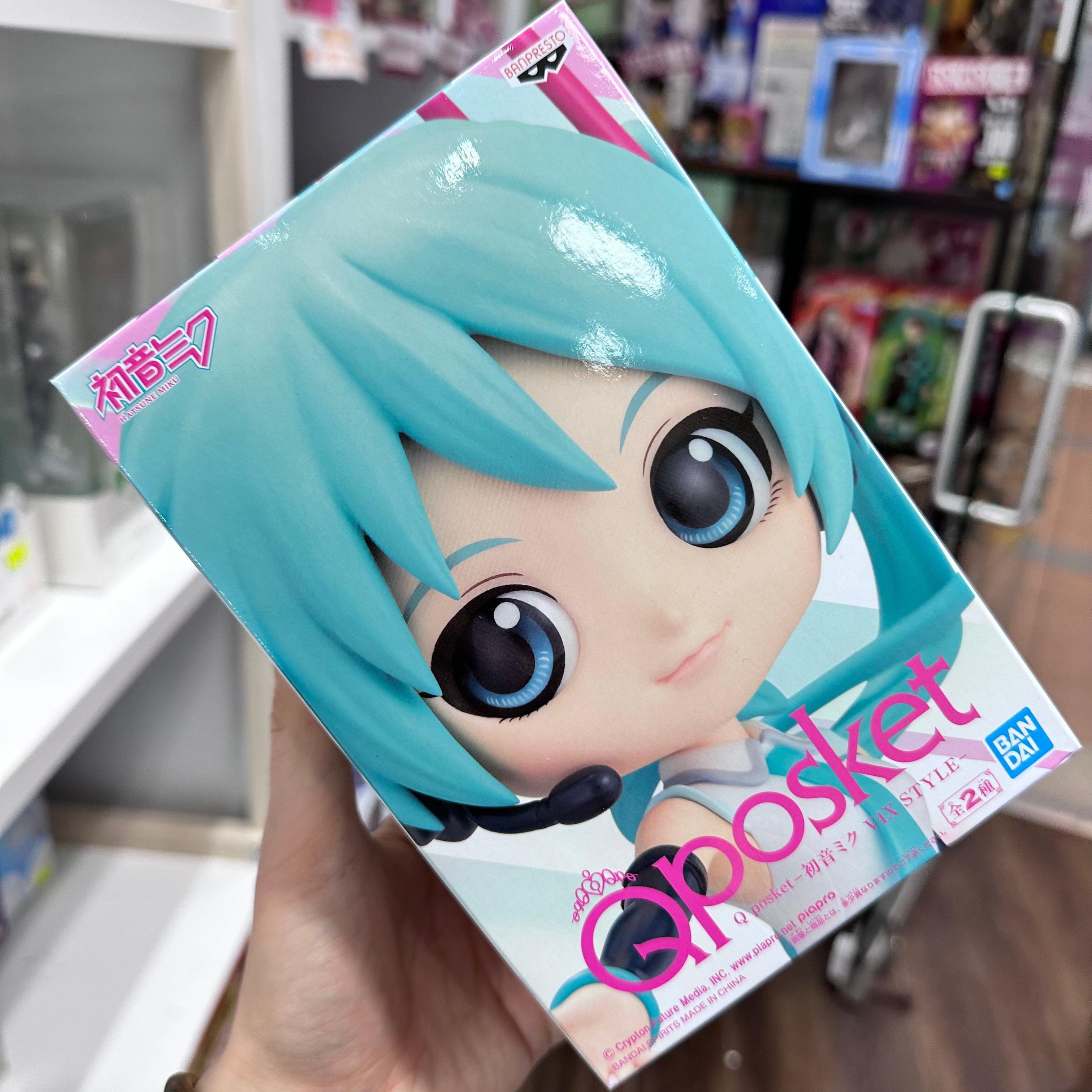 Vocaloid Q Posket Hatsune Miku V4X Style Figure BY BANPRESTO