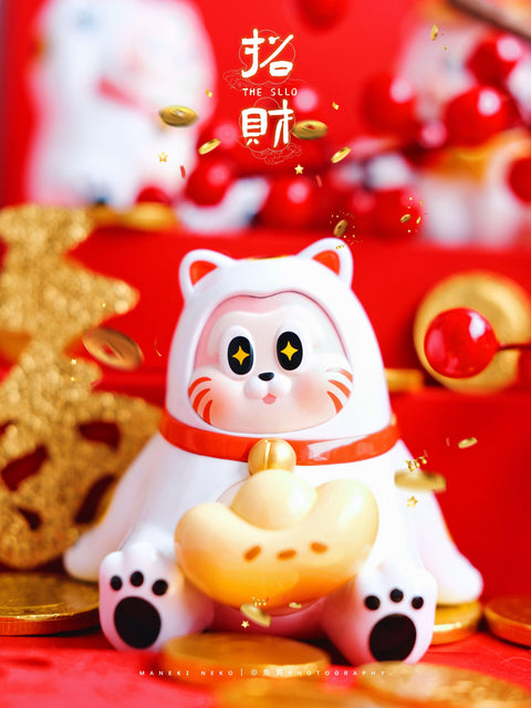 WOOO THE SLLO MANEKINEKO SERIES TRADING FIGURE (1 Random)