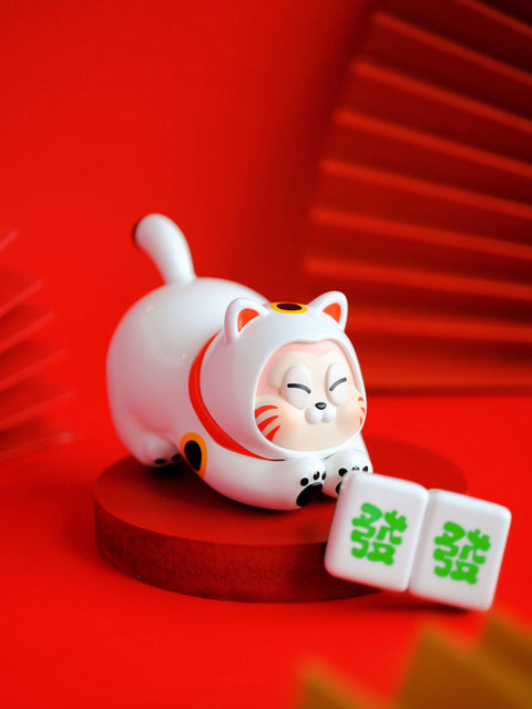 WOOO THE SLLO MANEKINEKO SERIES TRADING FIGURE (1 Random)