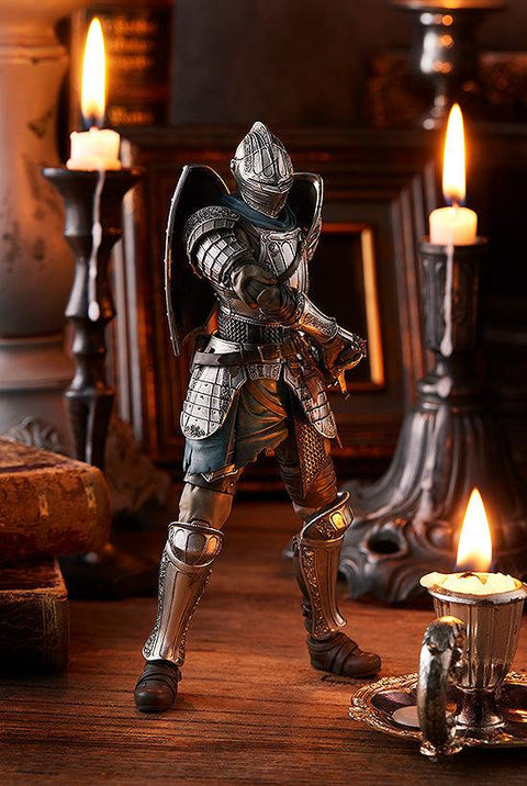 590 Demon’s Souls (PS5) figma Fluted Armor (PS5)