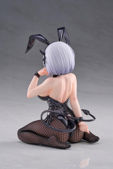 BUNNY GIRL LUME XCX ILLUSTRATED BY YATSUMI SUZUAME DELUXE VER. (tapestry)