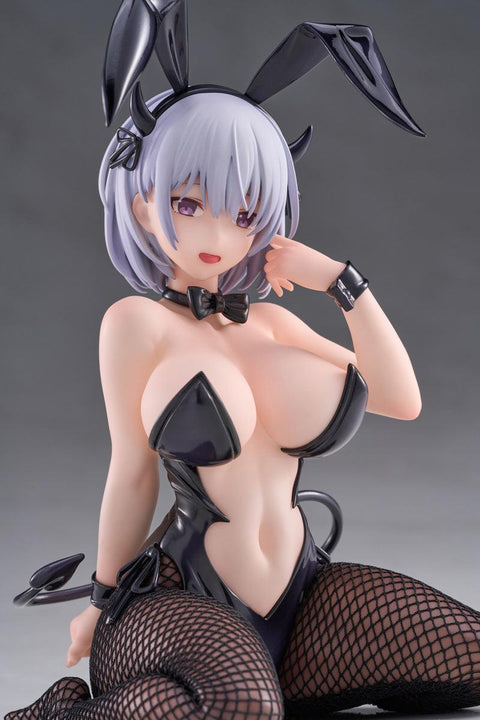 BUNNY GIRL LUME XCX ILLUSTRATED BY YATSUMI SUZUAME DELUXE VER. (tapestry)