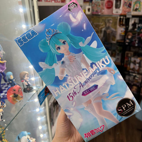 Hatsune Miku Angel(15th Anniversary KEI Ver.) SEGA Super Premium Figure