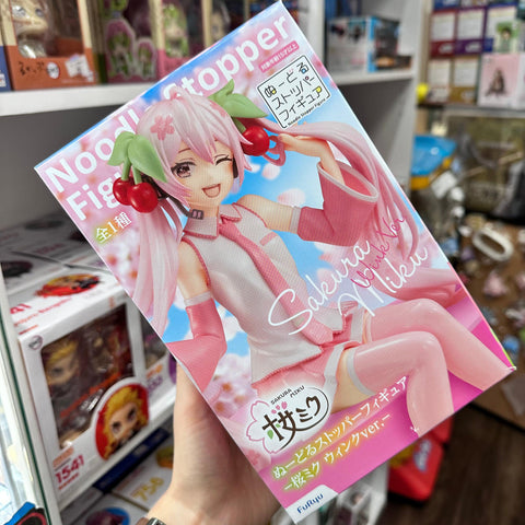 Hatsune Miku FuRyu Figure Sakura Noodlestopper