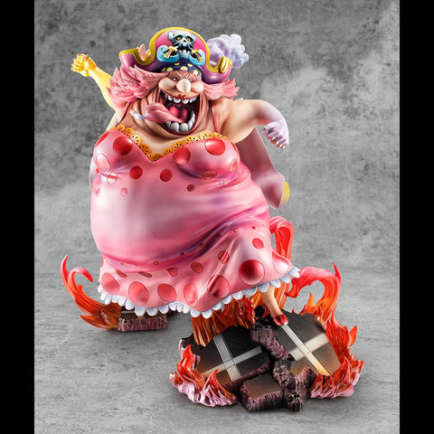 ONE PIECE MEGAHOUSE Portrait.Of.Pirates SA-MAXIMUM Great Pirate Big Mom Charlotte Linlin