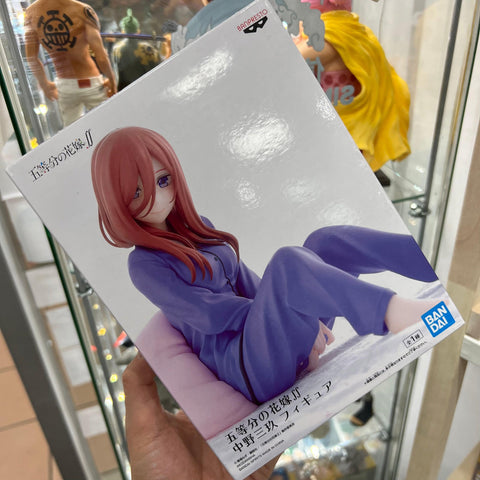 Quintessential Quintuplets Nakano Miku Pajamas Figure