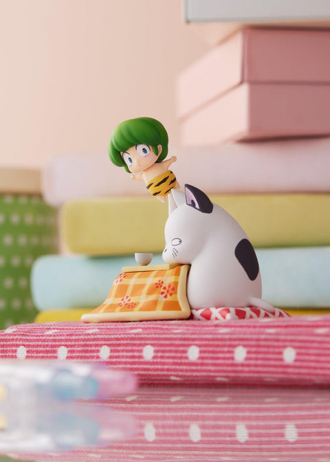 Urusei Yatsura PLUM Mini Figure Ten & Kotatsu-neko